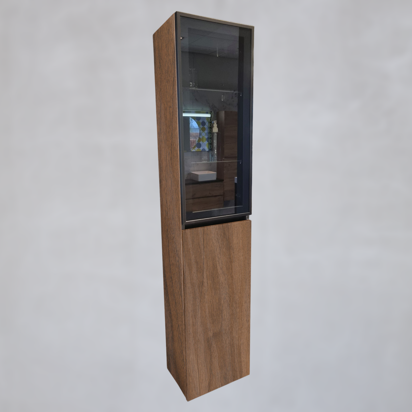 Bad Hochschrank mit Holz- und Glastür